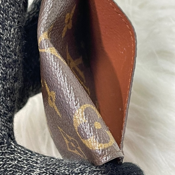 Card Case - Picture 14 of 16